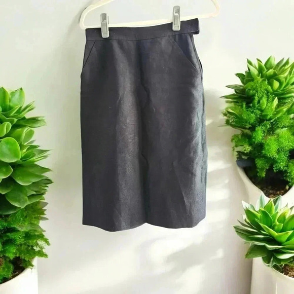 MaxMara Dresses & Skirts - Max Mara Linen knee length skirt 36